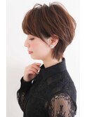 30代40代大人可愛い小顔センシュアルショートサイド黒髪ベージュ