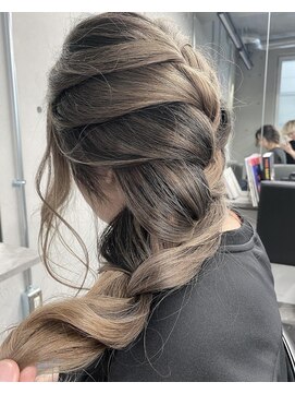 レディアル 大宮(REDEAL) 【REDEAL大宮】ハイライトメッシュ[エアータッチバレイヤージュ