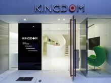 キングダム 元町店(KINGDOM)の雰囲気（元町仲通りの路面店）