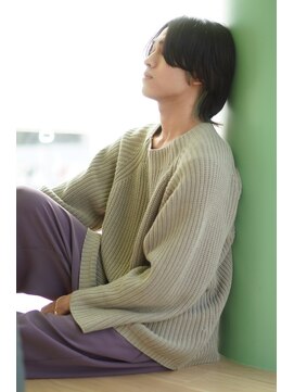 にもう 女将が提案するセンターパート韓国マッシュウルフ