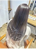 ブリーチハイライトダブルカラーグラデーションレイヤーカット