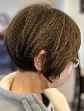 ヘアークリアー 春日部 大人可愛い少しレイヤーの入ったショートスタイル/30代40代50代