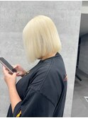 ハイトーンボブ[ネビージュ/黒髪/小顔/新宿] 