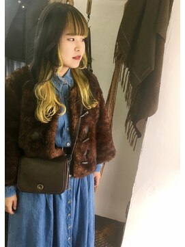 フィン(fin,) fin, ケアブリーチカラー/ハイトーン/ダブルカラー/パーマ/天神