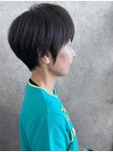 前下がりショートレイヤー