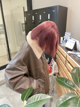 アイリー 名古屋(A/LEE) ピンクベージュ