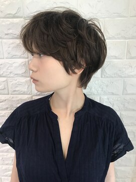 ニューヨークニューヨーク 阪急高槻店(NYNY) ハンサムショートボブエアリーパーマオリーブグレージュカラー