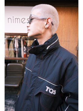 ソーレ(sole) yosuke海外風ボウズハイトーンホワイトベージュブリーチカラー