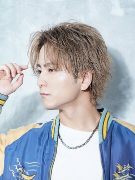 アルファ 新宿(alpha) 【alpha 新宿】センターパート×ツイストスパイラル