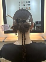 ロビー(LOBBY)&nbsp;カチモリシニヨンヘア/タイトヘア/ロープ編み/お呼ばれヘア