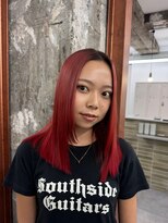 エイド 本店(aid) ブリーチ2回でできるパキッと赤髪