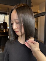 ニュートライズ(NEUTRIZE) 艶感つやつやタイトボブ×オリーブグレージュ