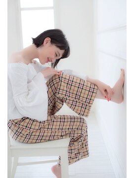 エルフォ(elfo) 【elfo】トレンド女子必見のショートバング切りっぱなしボブ