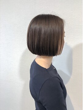 コマド(Comado) 【Comado】巻かなくてもおさまるボブ★