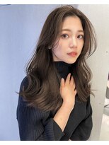 ユー(juu.)&nbsp;new open☆【juu./ユー】chocolat greige×センターパートくびれ