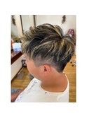 メンズショートヘア