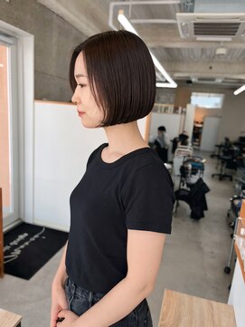 エヴァン(HEVIN) 大人ボブ