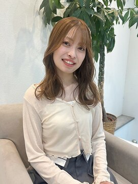 エトレ(etore) 透明感シフォンベージュ×ゆる巻きカール