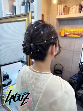 ラグズ 茅ヶ崎(LAGUZ) 【ヘアセット】肩丈エアリーアップヘア 茅ヶ崎ヘアセット/早朝