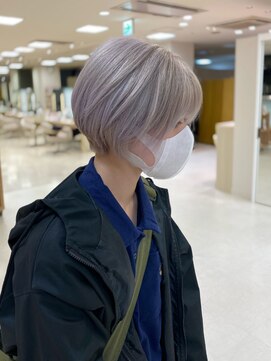 シャルムバイケンジ(Charm.by KENJE) ホワイトグレージュ細めハイライトラベンダーミルクティー銀座