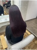 ワインレッドカラー10代20代艶髪ロングヘア/暗めカラー