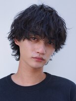 フィフス 原宿(fifth)&nbsp;原宿黒髪ルーズパーマメンズカットラウンドマッシュウルフ30代