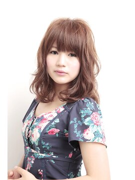 アズーア ヘアーアンドスパ(azure hair&spa) シフォンウェーブ【横浜駅】