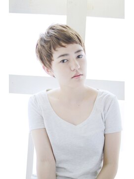 ゴッドハンド 横浜店 大人ツヤ前下がりショート◎30代40代50代60代