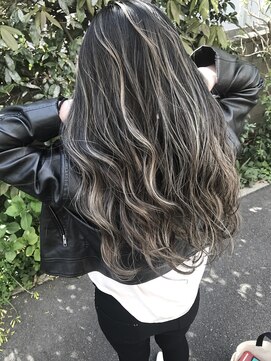 キング 枚方店(K!ng) ホワイトハイライトヘルシーレイヤー