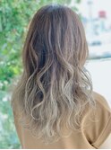 バレイヤージュ×ブリーチ×イルミナカラー