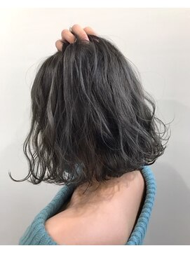 シャンティー(shanti) イルミナ×ダークアッシュ