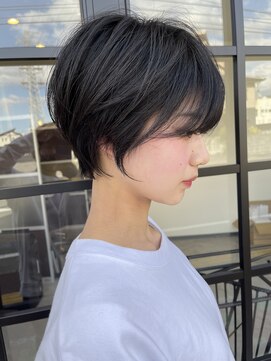 アメリア(Ameria) クセ毛改善ショート