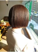 オリーブ系ブラウン
