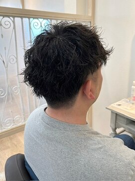 エルベ  茨大前店(elve) メンズ × スパイラルパーマ