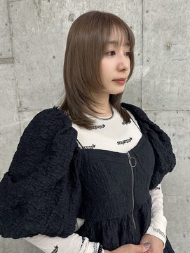 エム(M) 【ブリーチなし】ベージュカラー/レイヤーカット/北浜/淀屋橋