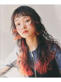 デザインブリーチカラー　黒髪ロングパーマ　前髪カット