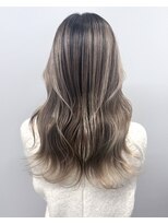 オール 大宮(OR)&nbsp;ケアブリーチでシャドールーツ♪