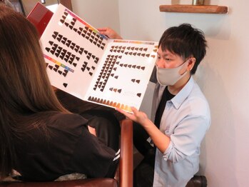 ロア(Loa)の写真/カウンセリングから仕上げまでお任せ★マンツーマン施術で行うから最後まで安心◎ご来店お待ちしています！