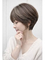 ネバーバイリンクス(NEVAR by LINKTH) 白髪ぼかし丸みショート|小顔見え大人ショート