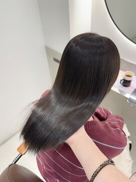 エンバイユアーズ 飯田橋店(eN° by youres) モカブラウンカラー×ウルトワ×リンゴ幹細胞treatment 萩原