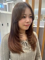 ログ(log)&nbsp;韓国風　髪質改善カラー　顔まわり　レイヤー　ミディアム　艶髪