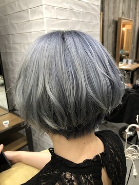 イズ 札幌店(is) グラボブ☆ホワイトシルバー