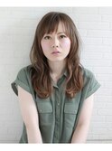 ゆるふわなシルエットでつくるこなれセミロング 【静岡】