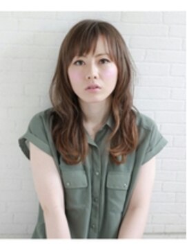 ノイ(neu) ゆるふわなシルエットでつくるこなれセミロング 【静岡】