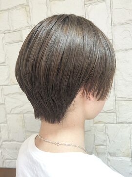 ベンチ(bench) 『丸みショートヘア』Gree千葉店マサキ