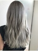 ホワイトアッシュグレージュ