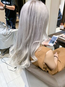 ザスカイ(THE SKY) ホワイトブランド