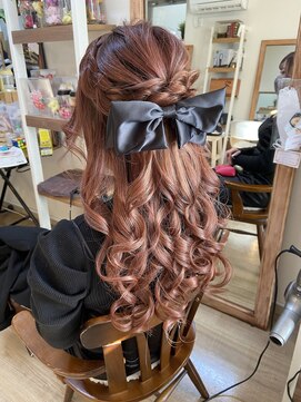 ロカット サロン(Roquat Salon) ピンクカラーロングアレンジ【ヘアセット　立川/立川南/八王子】