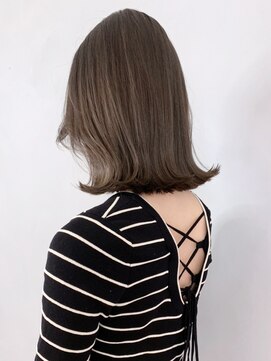 アイティー バイ アルバム 中野店(IT by ALBUM) 切りっぱなしボブグレージュ_ショコラベージュボブルフ_ba340112