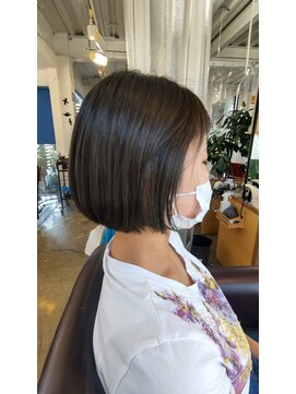 ヘアーズ ブルーヘブン(HAIR'S BLUE HEAVEN) インナーカラー